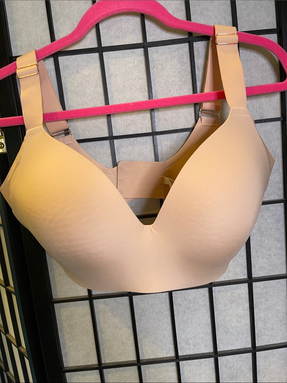 Le Mystere Nude Seamless Molded Light Nude Bra